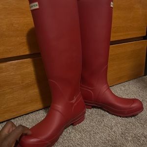 Hunter boots size 8